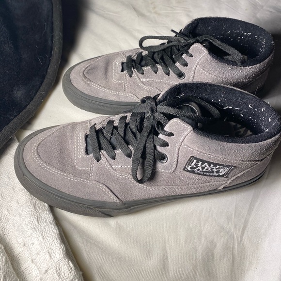 vans half cab uprise